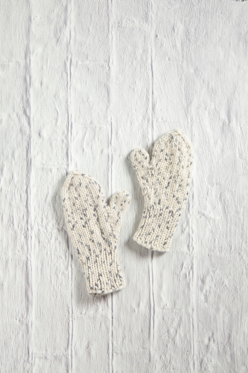 Sigrid – Boordsteek gebreide kinderwanten