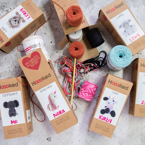 Complete kits voor gehaakte dieren van HOOOKED