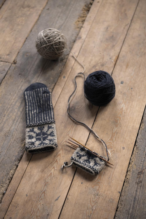 Smide - patroongebreide wanten